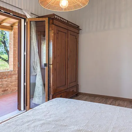 Villa Il Grillo 10, Emma